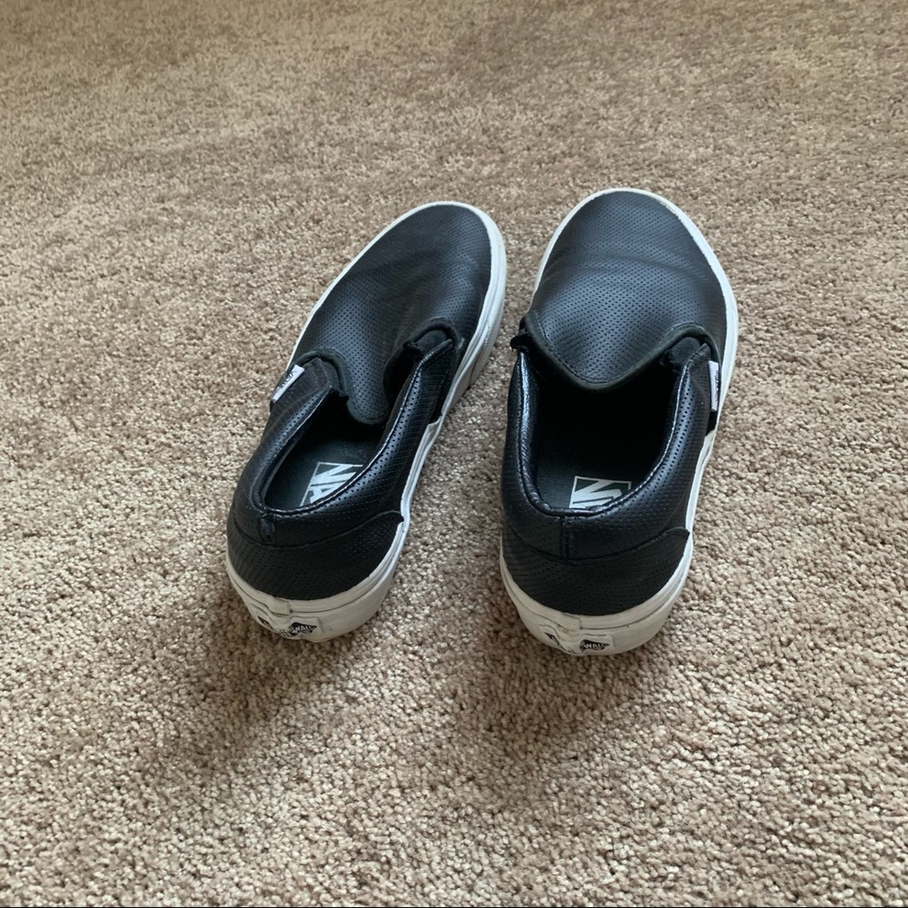 Vans - Picture 4 of 6